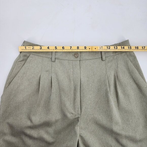 Tail Size 14 Womens Heathered Light Green Microfiber Pleated Front Shorts - Picture 6 of 7